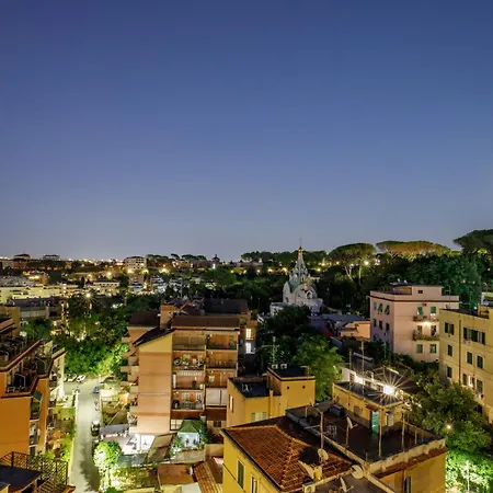 Alessandrino Hotell 3*