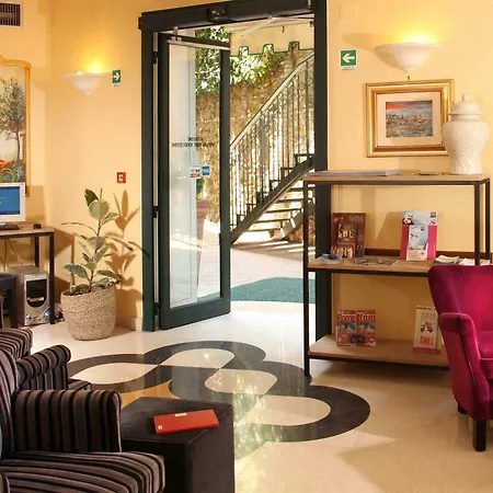 Hotell Alessandrino 3*