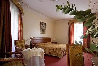 فندق Alessandrino 3*