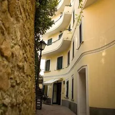 Otel Alessandrino