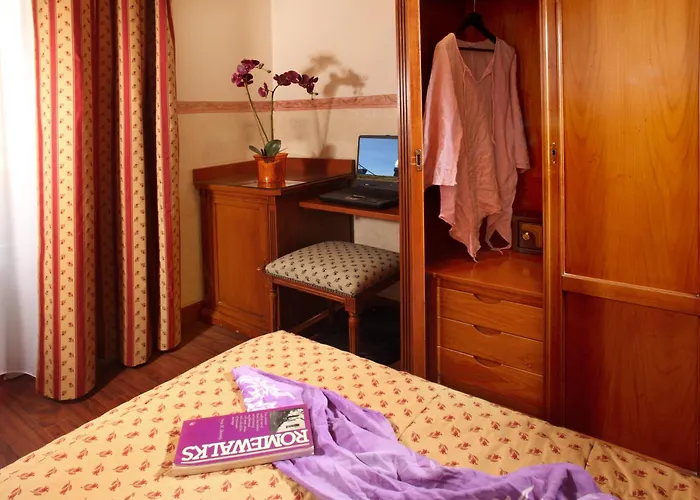 Alessandrino Hotel 3*