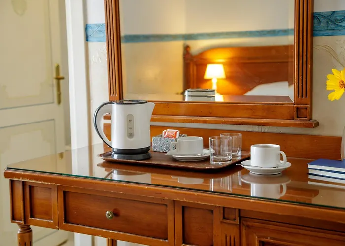 Alessandrino 3* Rome