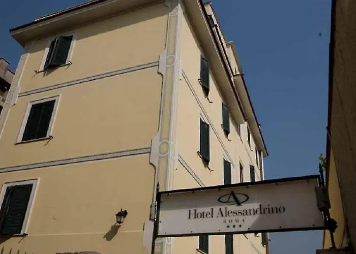 Alessandrino Hotel 3*
