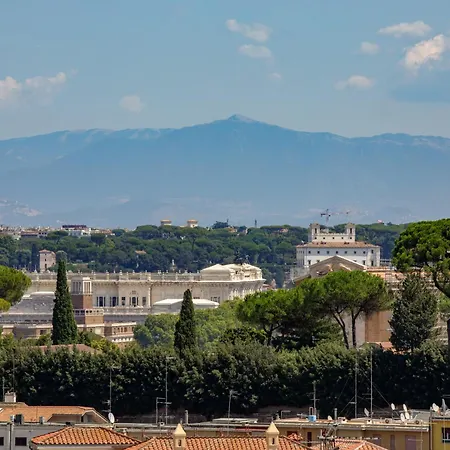 호텔 Alessandrino 3*