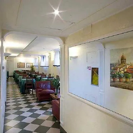 Alessandrino 3* 로마